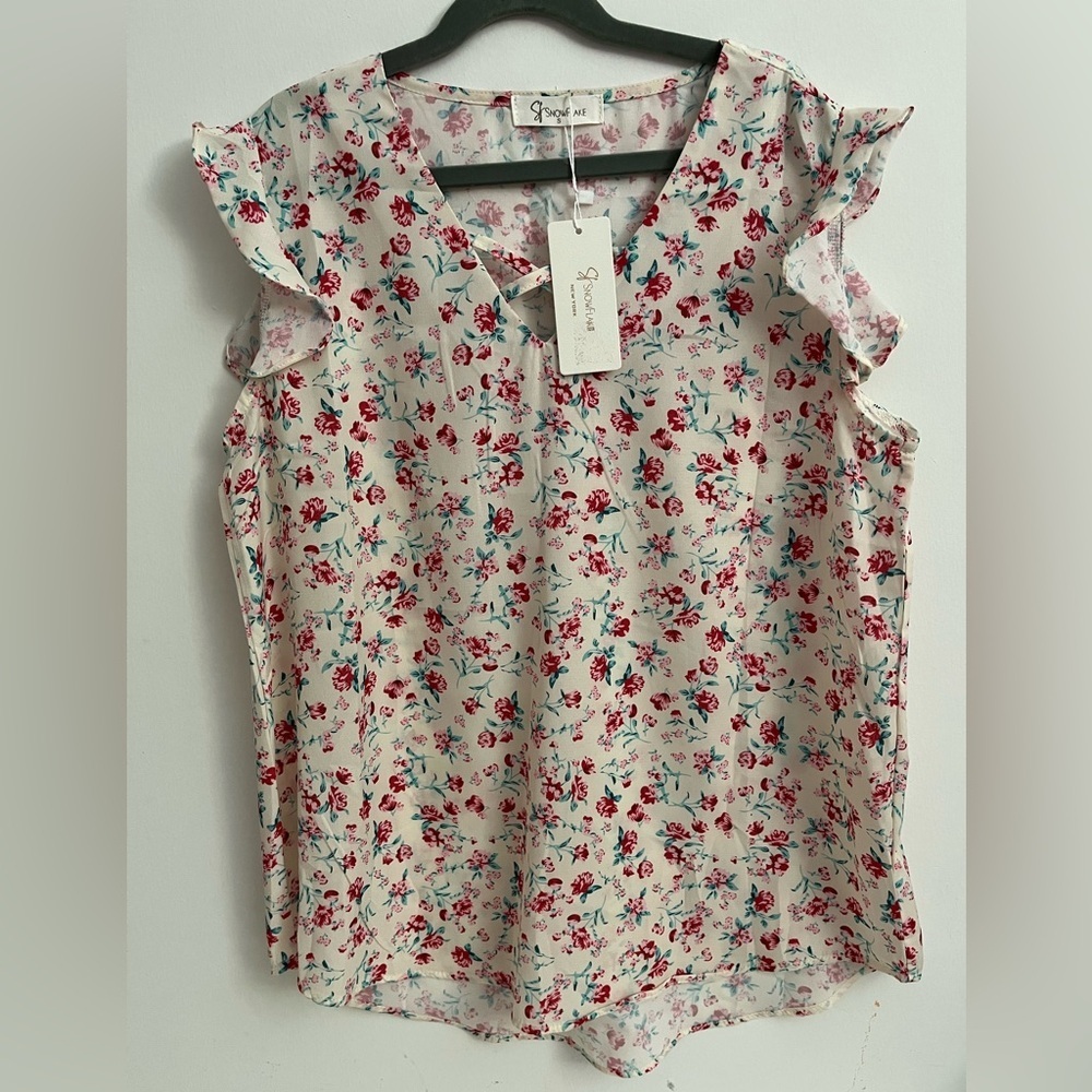 Snowflake Floral Ruffle Sleeve Blouse – White with Red & Blue Flowers – Size S